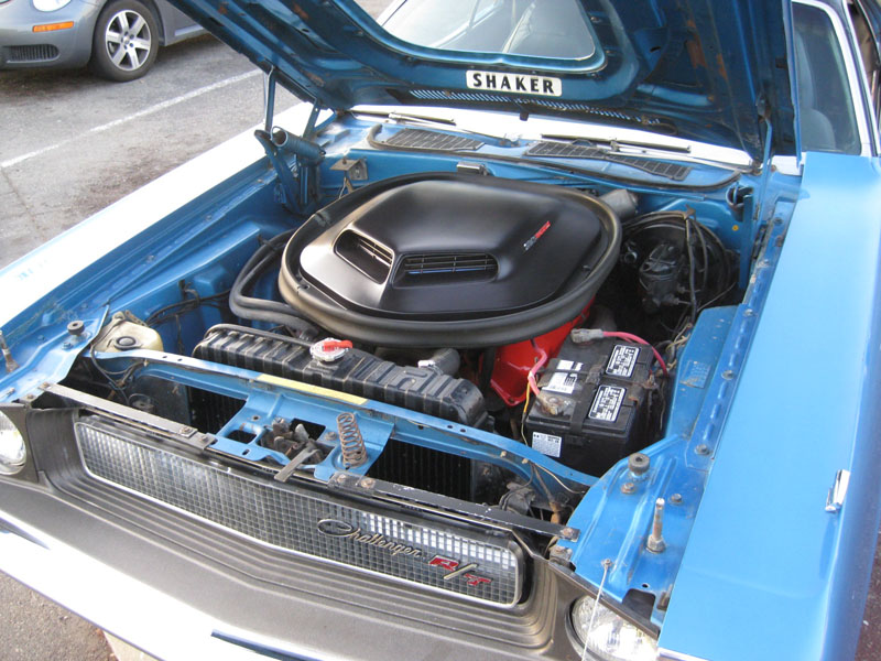 John's Burger Friday Night Cruise In - 1970 dodge challenger