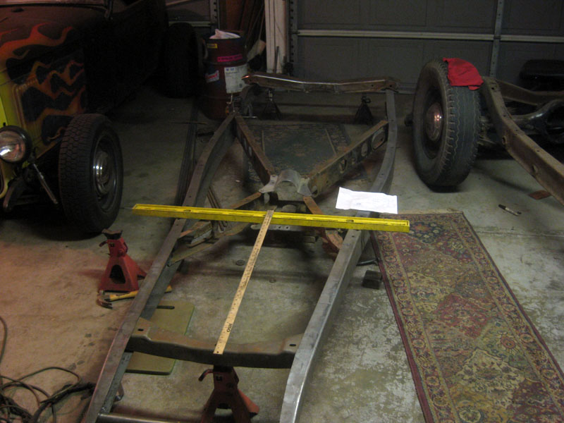 Building a 1932 Ford frame, How to Hot Rod