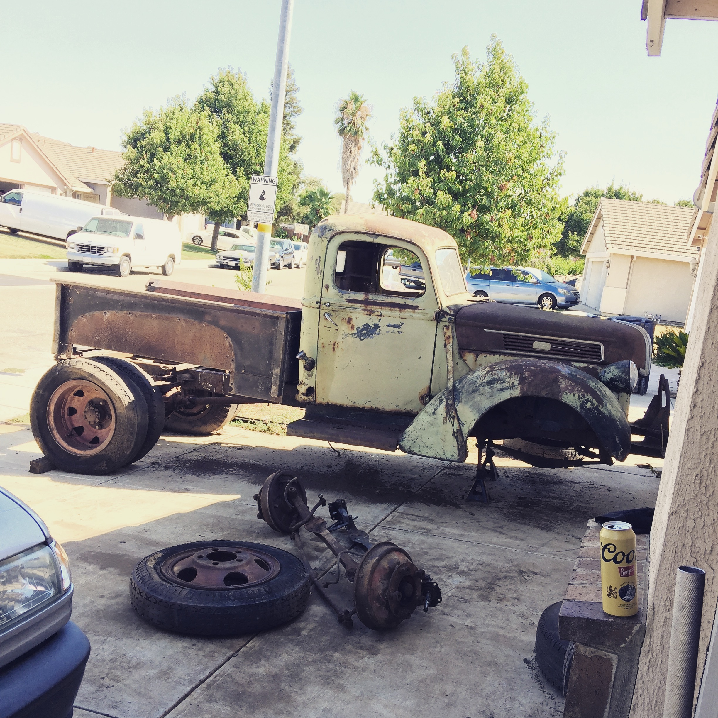 1941 ford truck - 41 ford truck - swapping out the mondo front axle