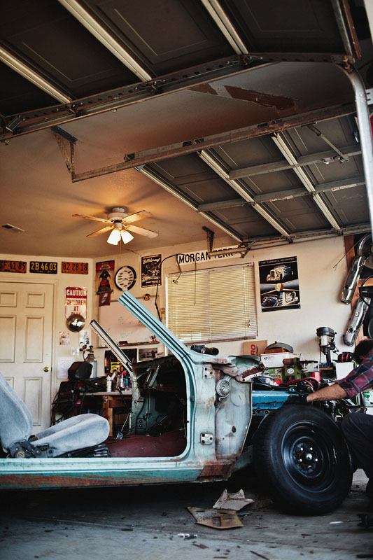 Cutting up a 1967 Plymouth Valiant Coupe