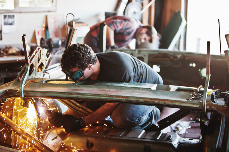 Cutting up a 1967 Plymouth Valiant Coupe