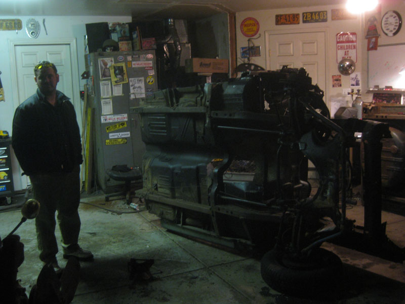 Cutting up a 1967 Plymouth Valiant Coupe