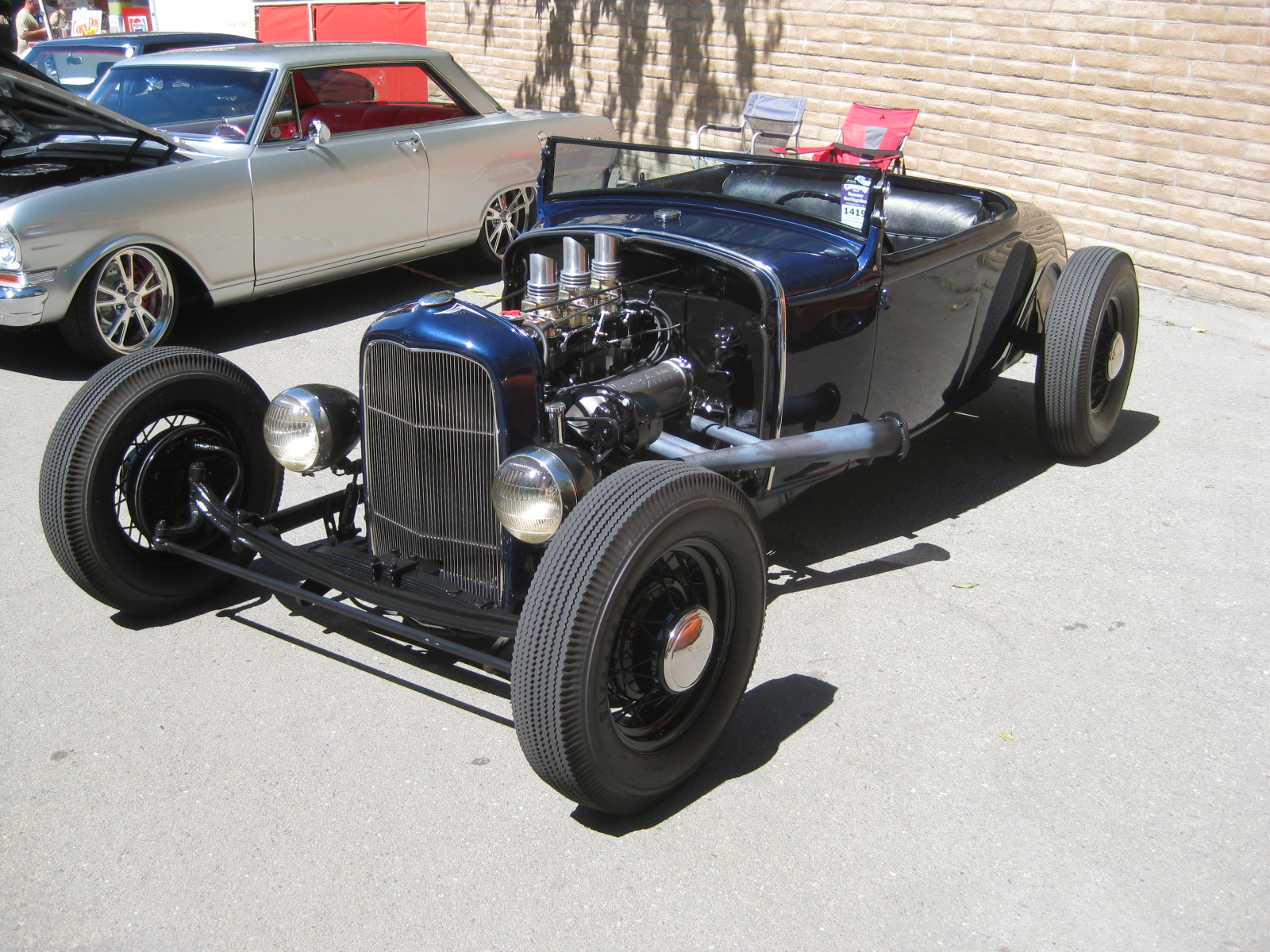 1930 ford model A roadster -  suicide blue Roadster