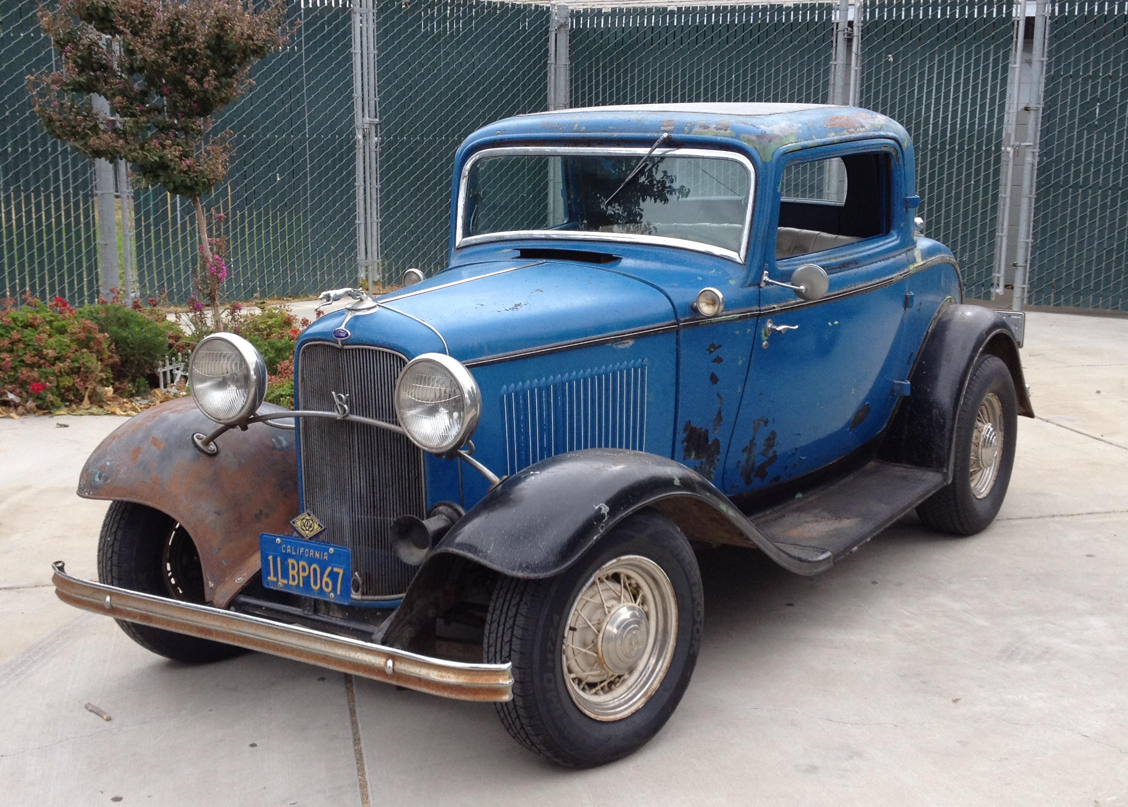 Hot Rod - 1932 Ford Deuce 3 window